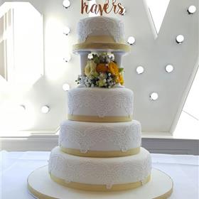 fwthumbkenneggy cakes - flowertime Florist - Wedding Carbis Bay Hotel - wedding flowers in cornwall 1796x2347.jpg